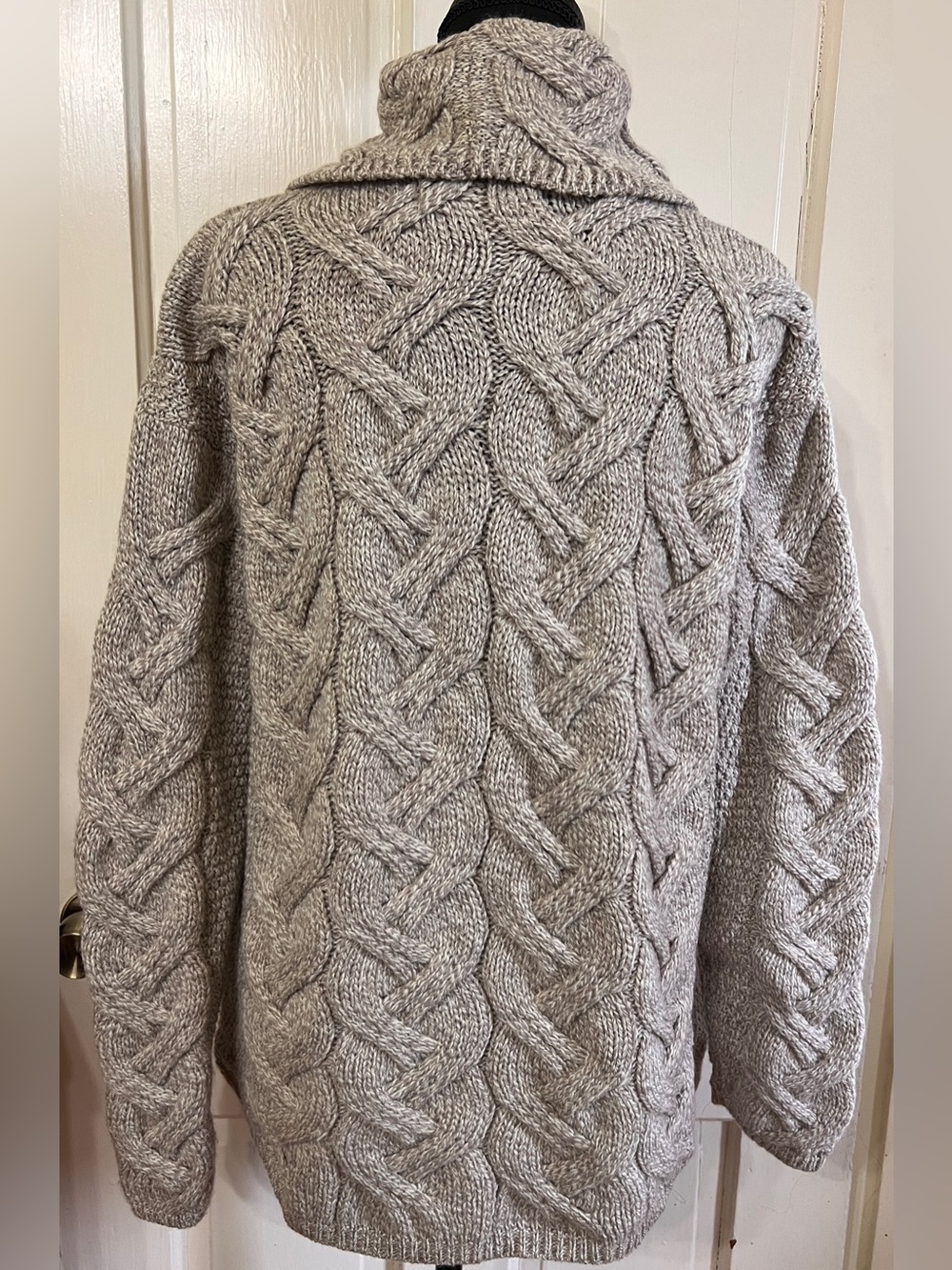 ARAN SWEATER MARKET Super Soft Chunky Cable Cowl Neck Sweater Lg Toasted Oat - Picture 4 of 10